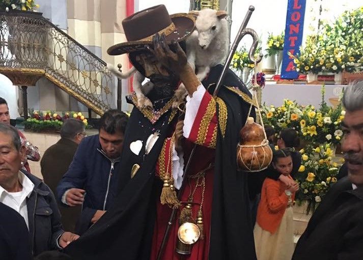 Feria del Dulce Nombre al Señor de Zelontla en Real del Monte