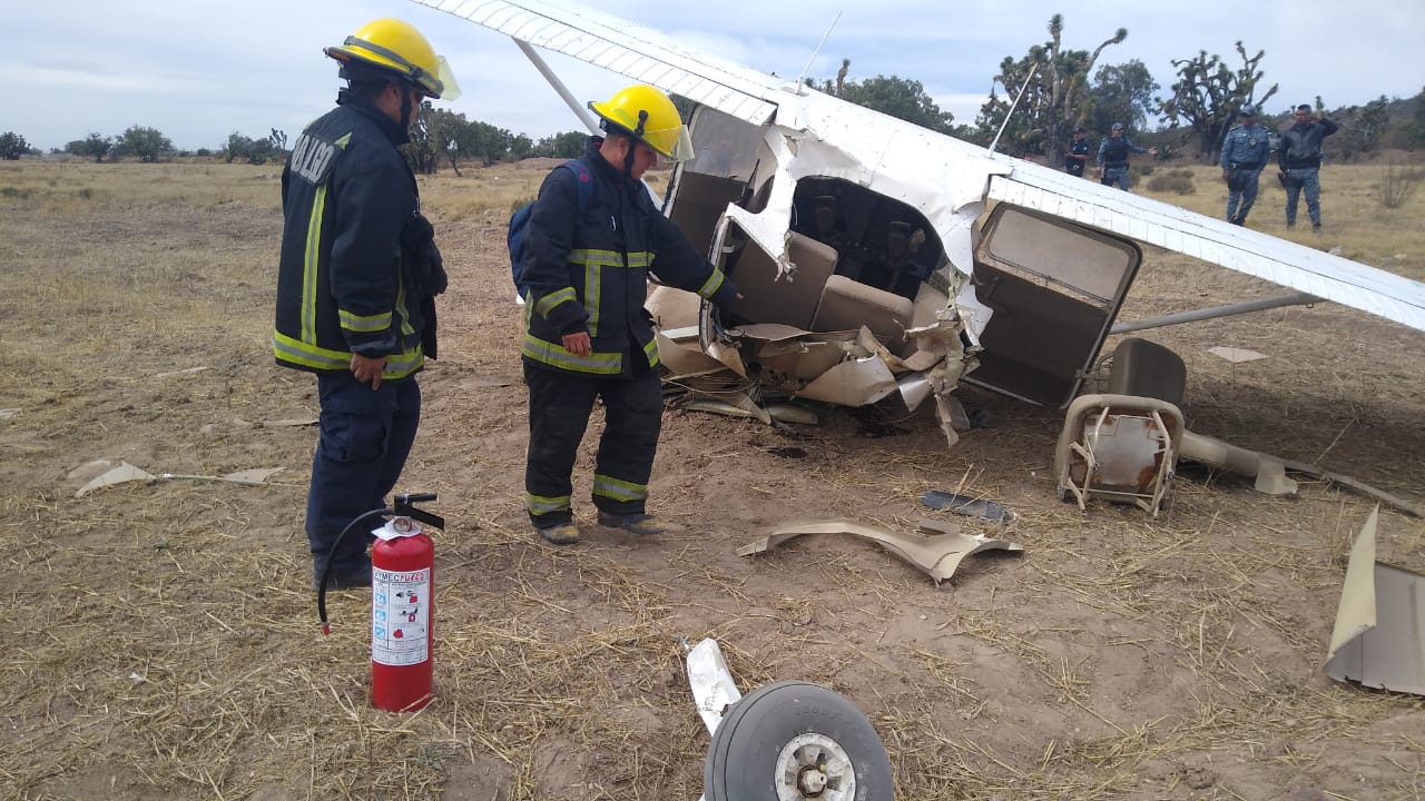 Cae una avioneta en Pachuca: tres lesionados