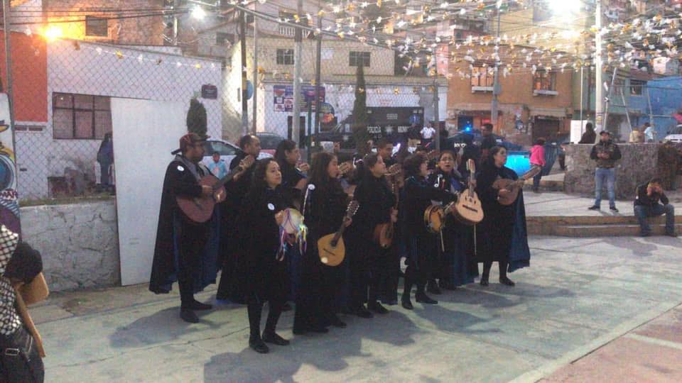 Callejoneada para celebrar el día del Amor y la Amistad en Pachuca