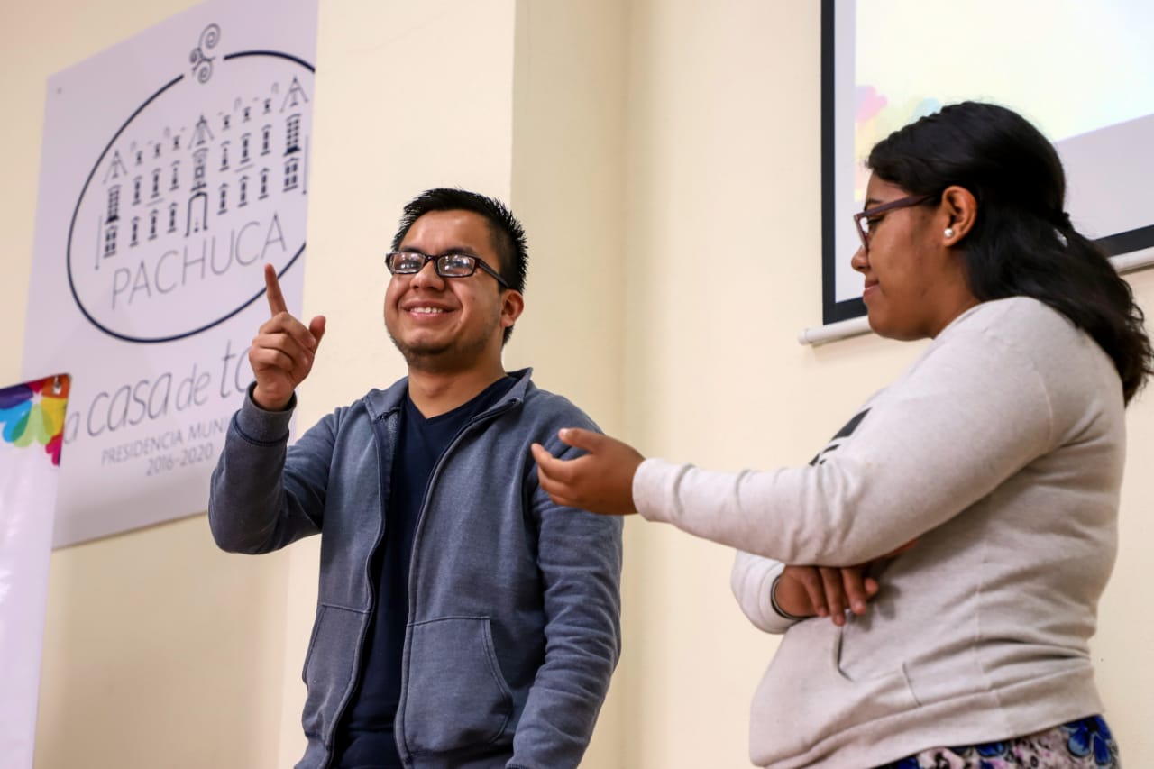 Realizarán en Pachuca taller de la Lengua de Señas Mexicana