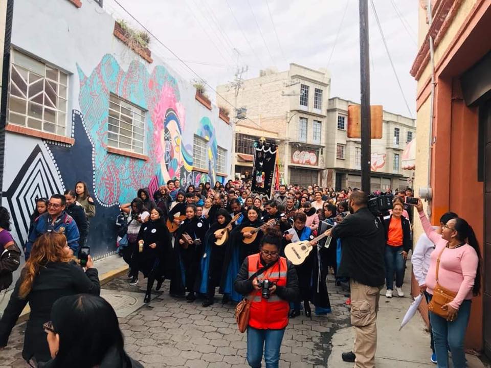 Callejoneada de primavera por las calles de Pachuca