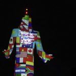 Cristo Rey de Pachuca se ilumina como homenaje a personal de salud