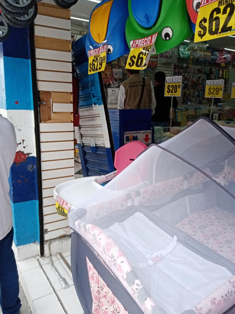 Negocios de Pachuca vuelven a cerrar sus puertas por semáforo rojo