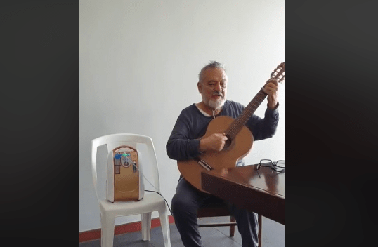 Cantando, alcalde de San Felipe Orizatlán narra su experiencia con Covid-19