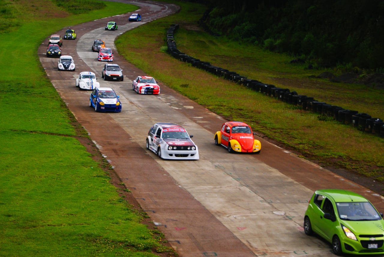 Regresó a Hidalgo el automovilismo después de 6 meses con el campeonato regional de automovilismo del estado