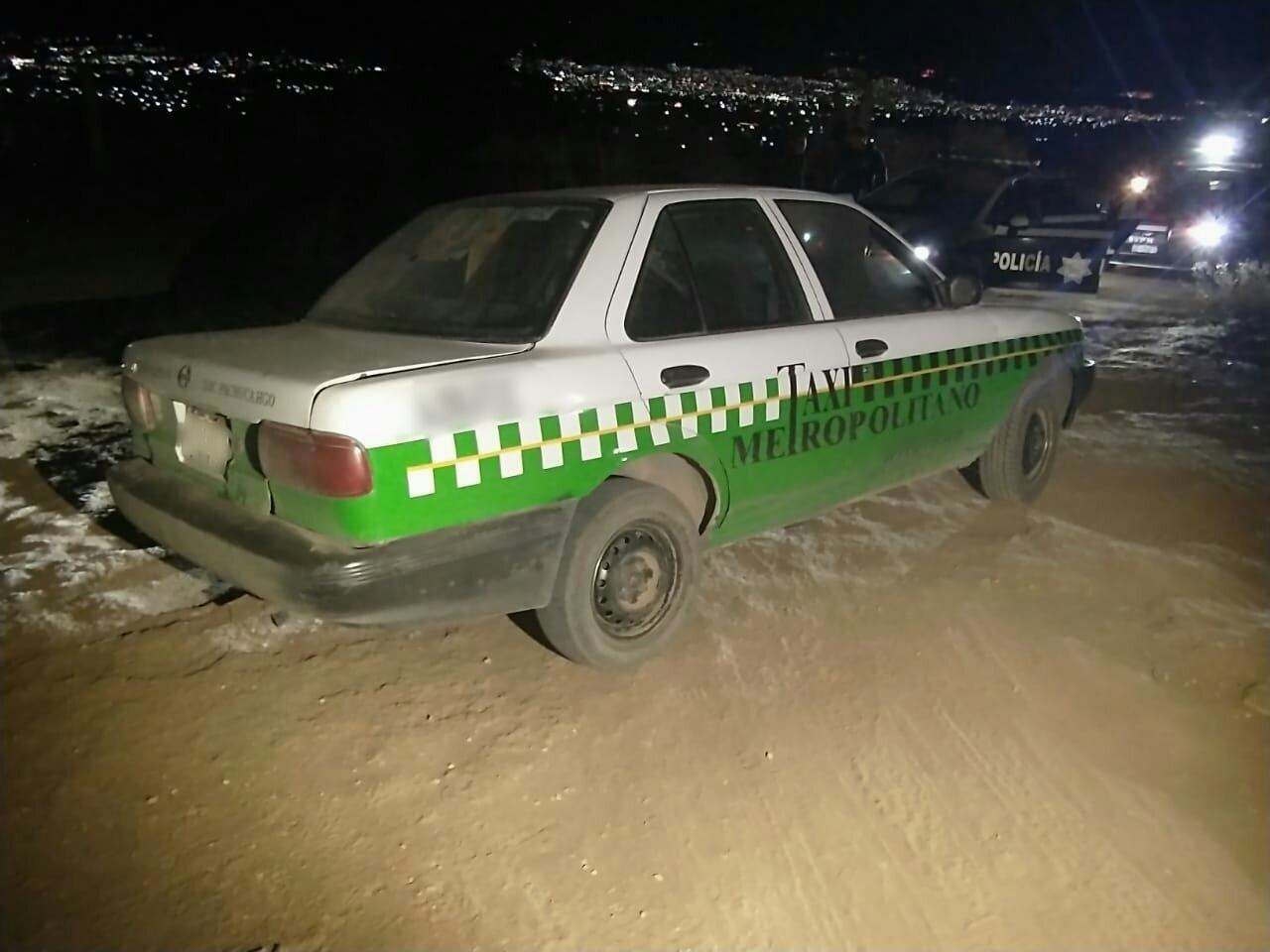 Un taxi robado en Pachuca fue recuperado por elementos de la Secretaría de Seguridad Pública municipal.