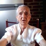 Pide abuelita de 87 años que vean sus recetas en YouTube
