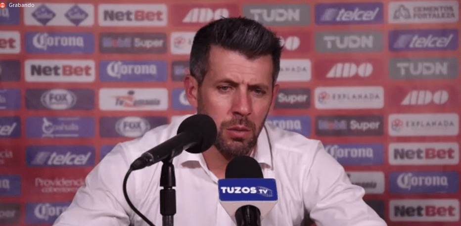“Tendremos que hacer un partido inteligente en el Azteca”: Pezzolano