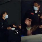 VIDEO: Por pedirles que bajaran los pies, señalan de acoso a empleado de cine