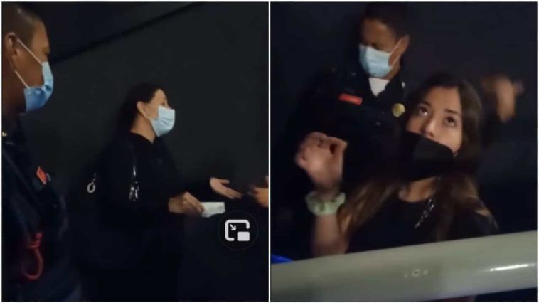 VIDEO: Por pedirles que bajaran los pies, señalan de acoso a empleado de cine