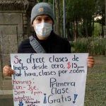 Joven ofrece clases de inglés en línea por 15 pesos
