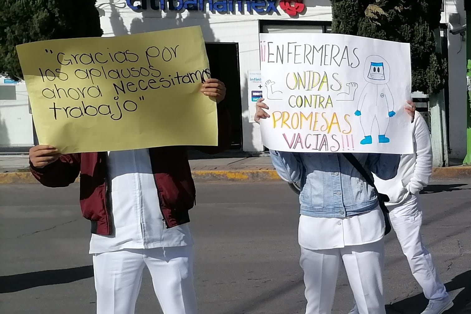 "De héroes a desempleados": Pide personal de salud ser recontratado en hospitales de Hidalgo