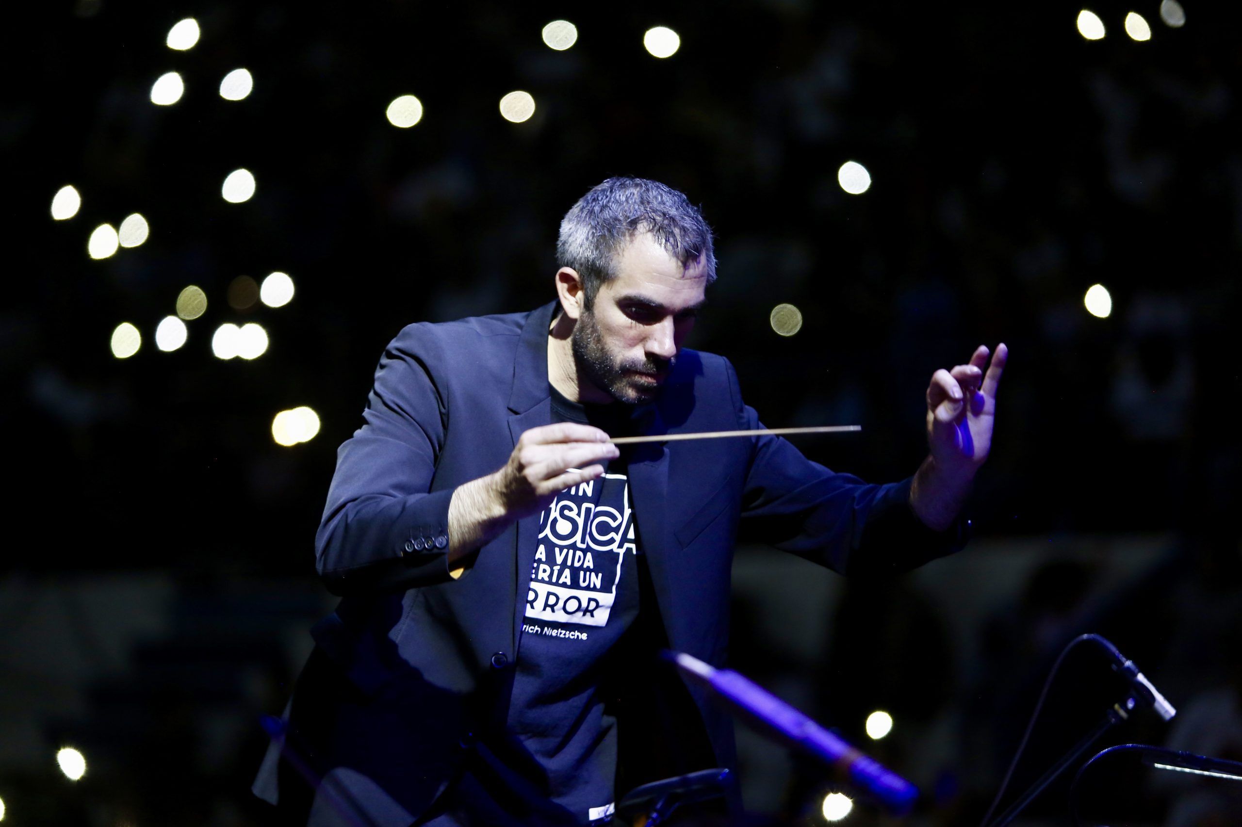 Deja Gaetan Kuchta la dirección de Orquesta Sinfónica de la UAEH