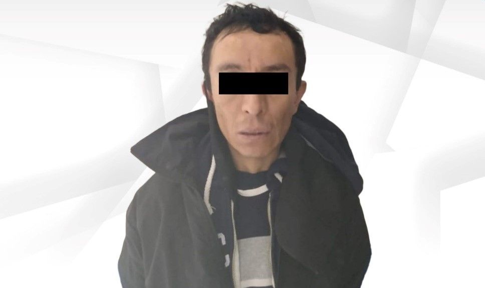 Detienen a sujeto que intentaba robar vehículo en Pachuca