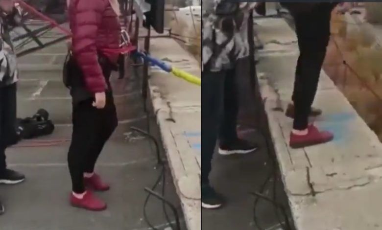 VIDEO Muere mujer tras arrojarse del 'bungee' sin cuerda de seguridad