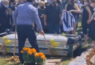Con playera de Tuzos del Pachuca, sepultan a Octavio Ocaña