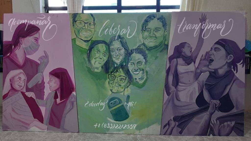 Realiza artista hidalguense el mural #EsLeyHidalgo