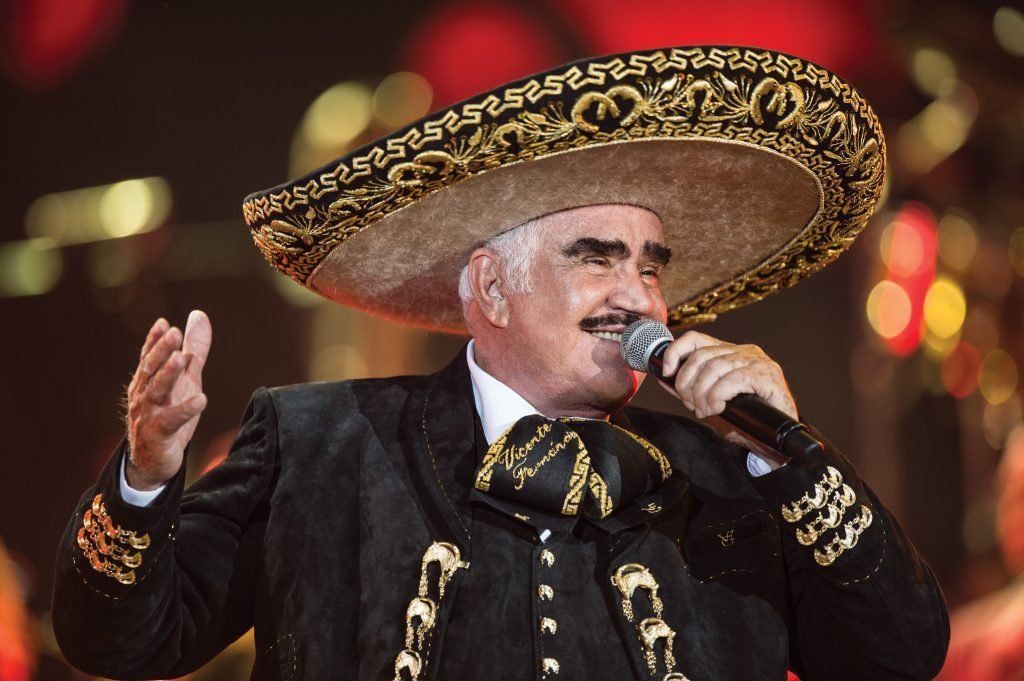 Y volver, volver.... Murió el cantante Vicente Fernández