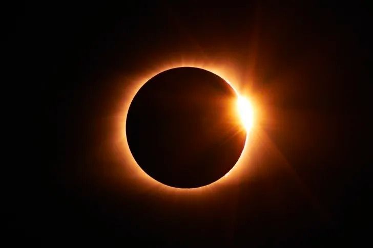 ¡El Gran Eclipse Mexicano! Ya viene el eclipse solar