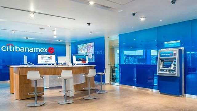 Clientes de Banamex denuncian fraudes: les vacían sus cuentas