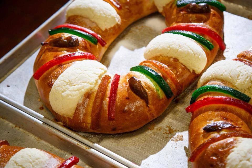 Prepara una rica Rosca de Reyes con esta receta
