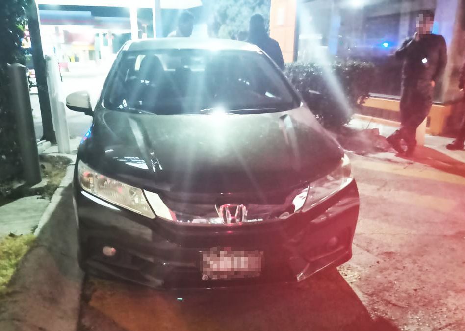 En Pachuca, rescatan a conductor de app secuestrado; iba en la cajuela