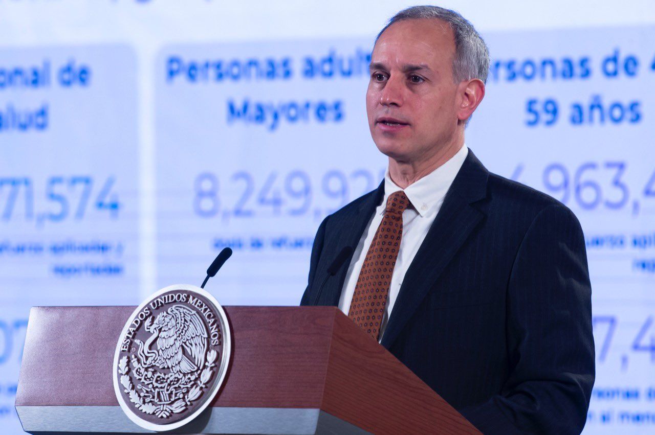 Aumentan casos de Covid, pero va más lento: Gatell