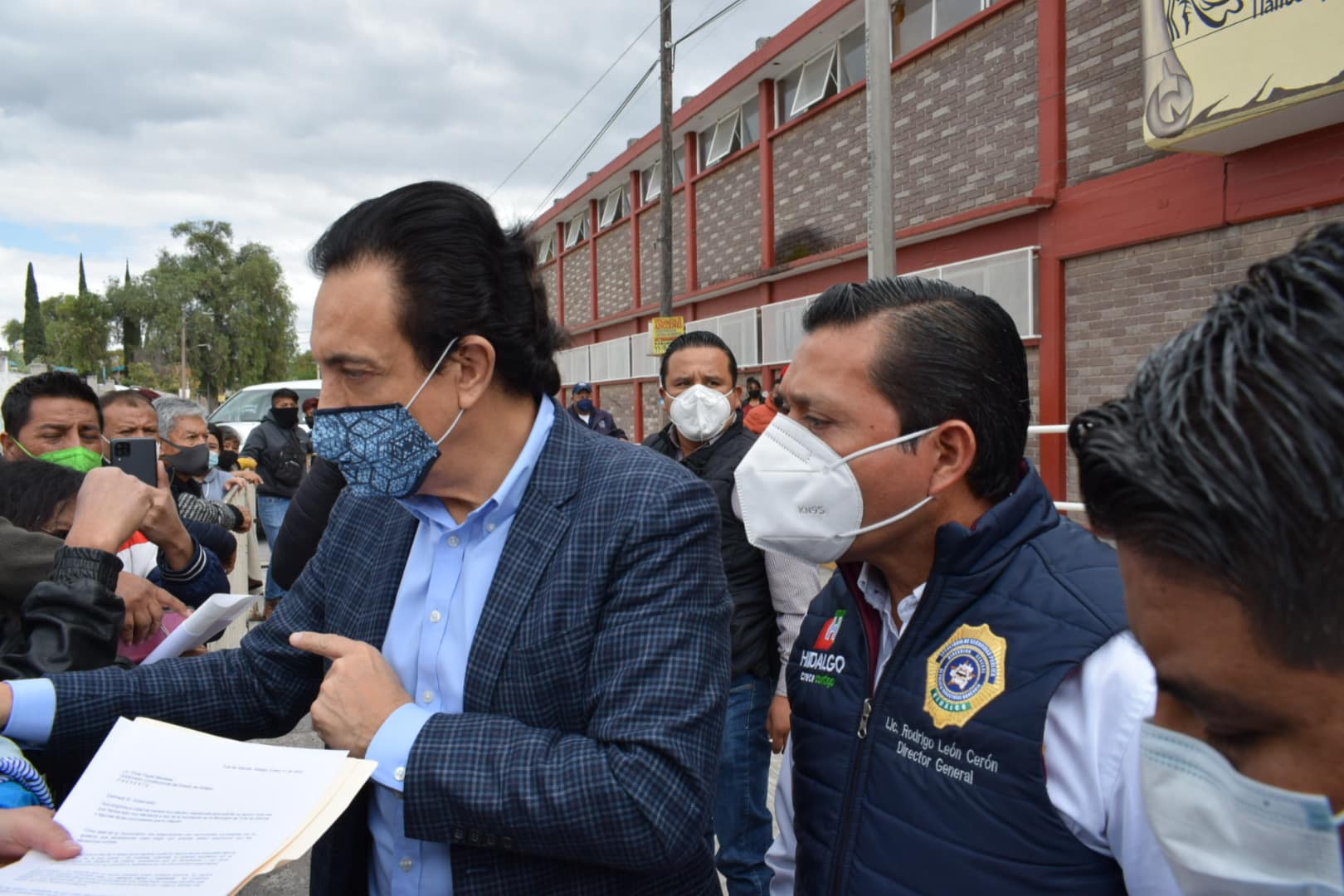 Cesan a funcionario estatal que atropelló y chocó en Pachuca
