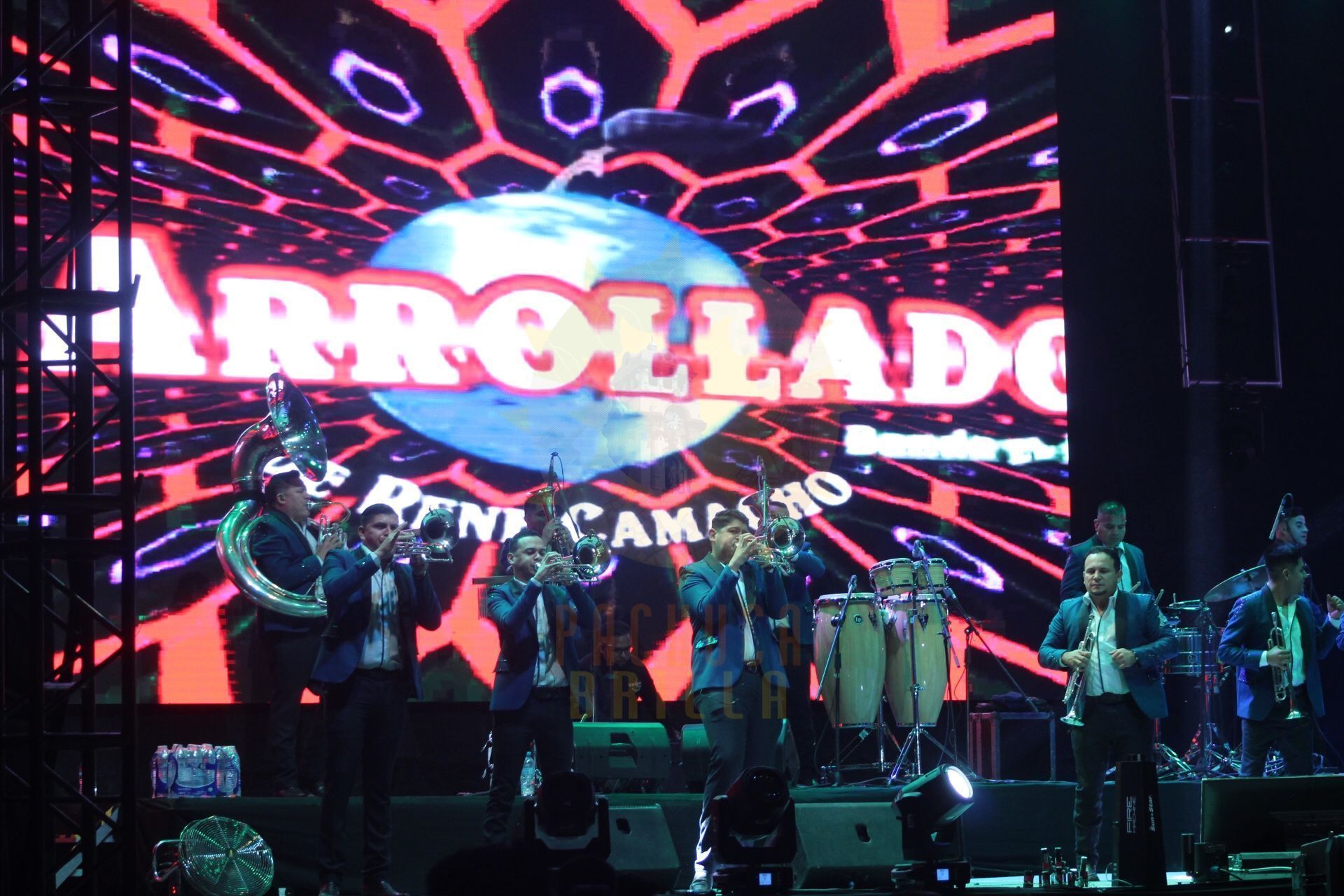 La Arrolladora Banda El Limón en el teatro del pueblo de la Feria Pachuca 2023