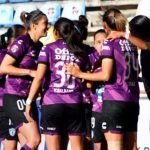 VIDEOS Charlyn Corral con dos golazos da triunfo a Tuzas