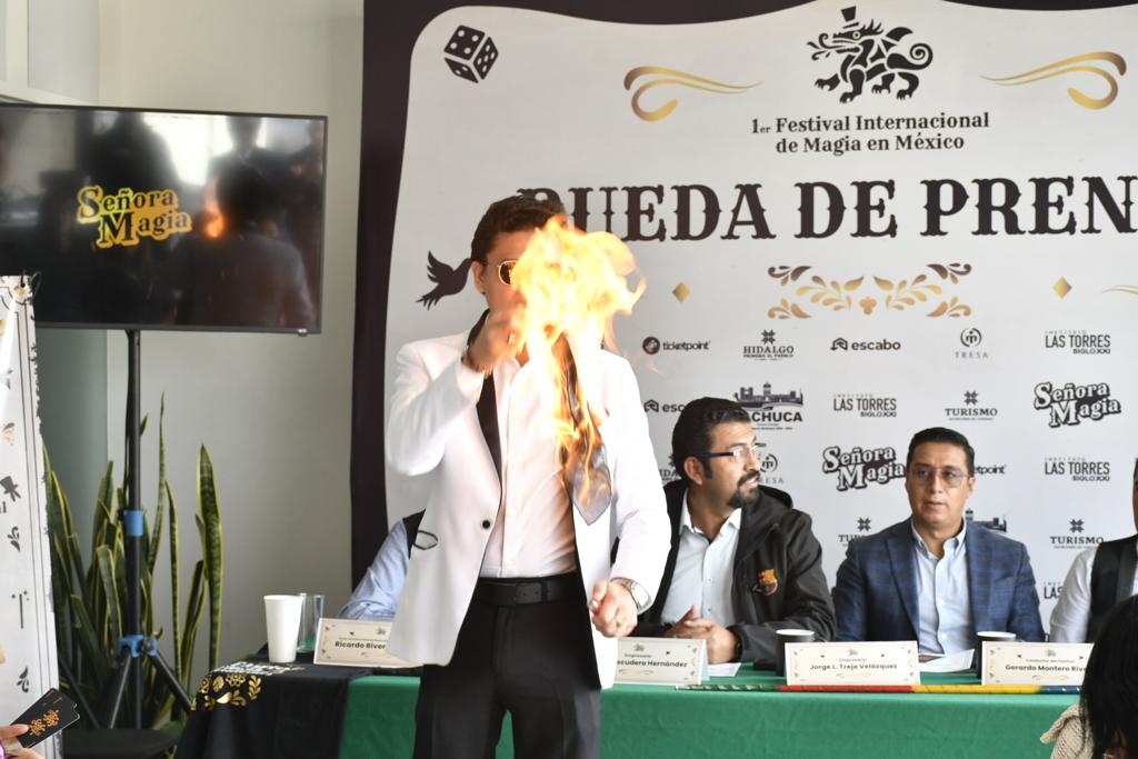 En Pachuca, Festival Internacional de Magia en México