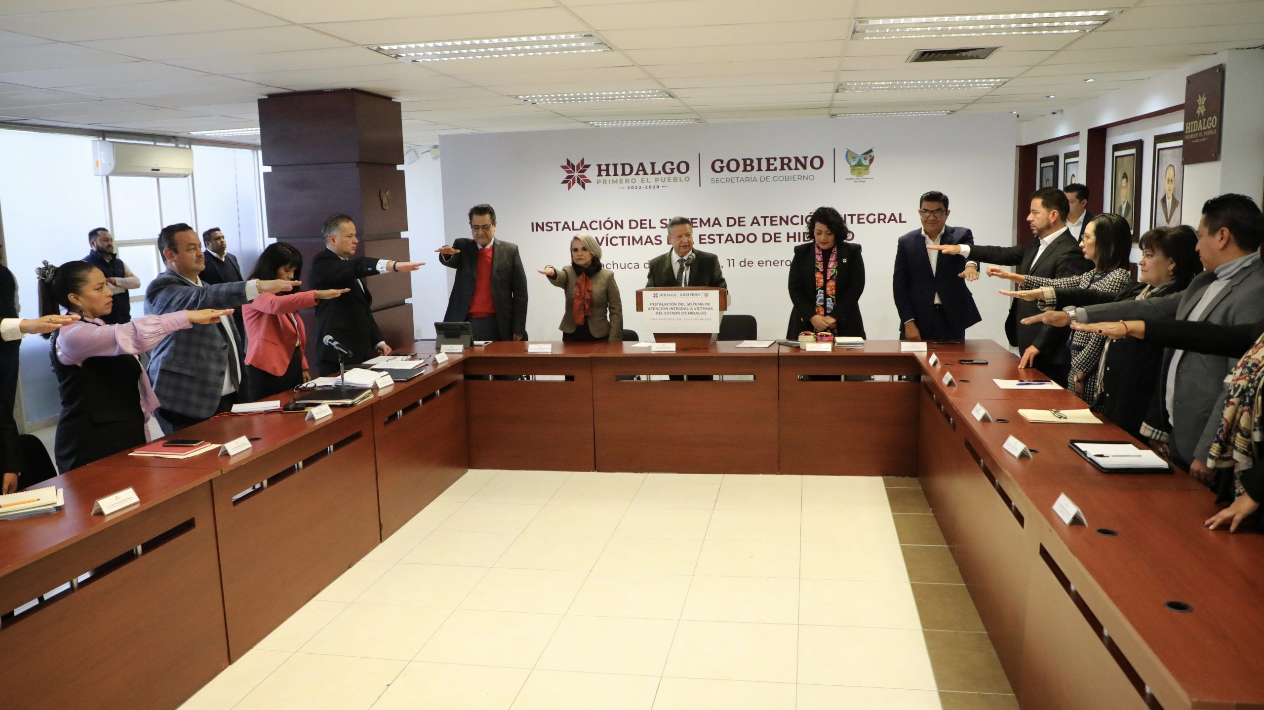 Rinden protesta integrantes de Sistema de Atención Integral a Víctimas