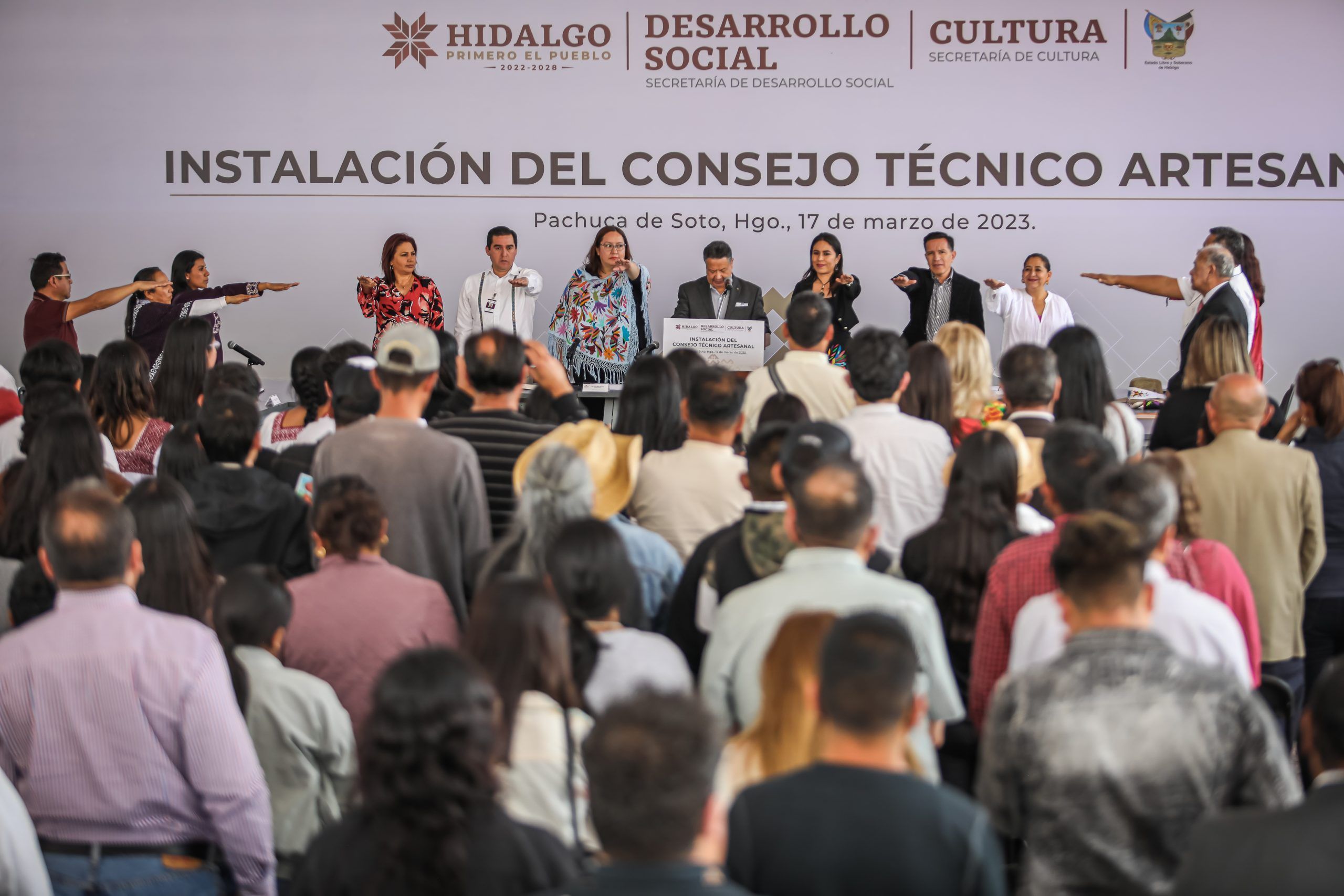 Instala Julio Menchaca primer Consejo Técnico Artesanal de Hidalgo
