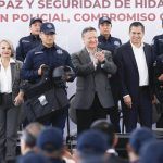 Por la paz y seguridad de Hidalgo, Menchaca entregó equipamiento a la Policía Estatal