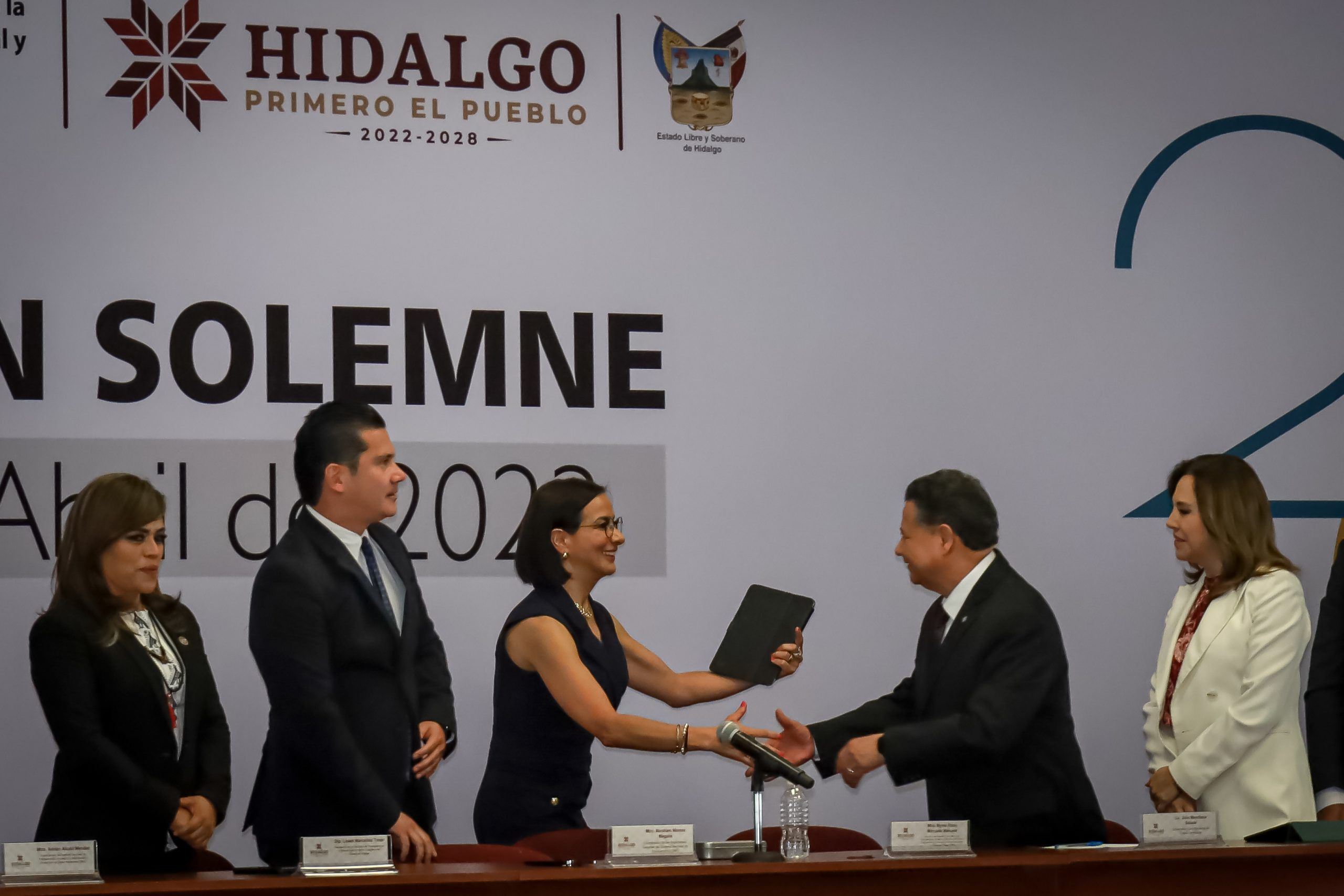 Menchaca refrenda el compromiso del Gobierno de Hidalgo con la transparencia y la rendición de cuentas