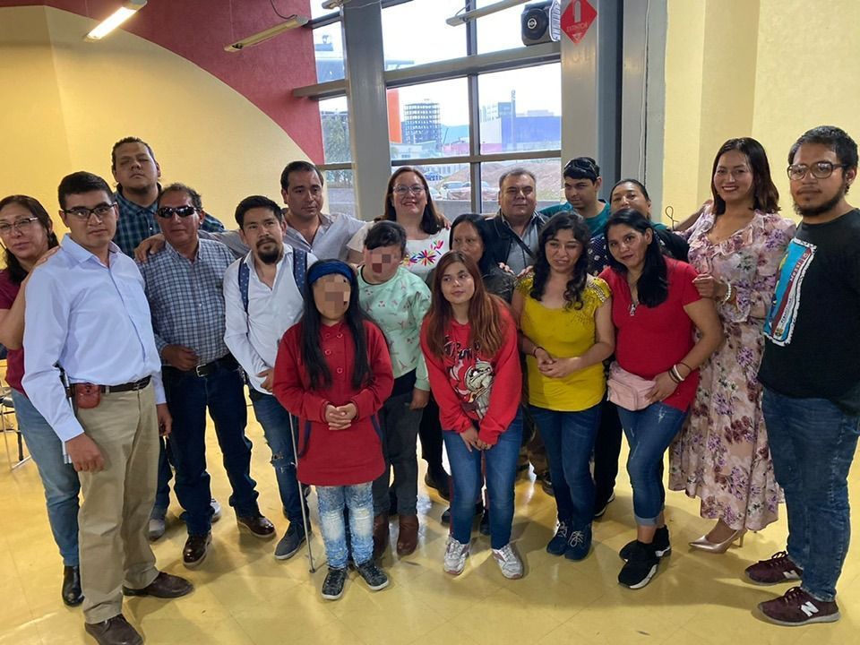 Personas ciegas impulsan teatro sensorial en Hidalgo