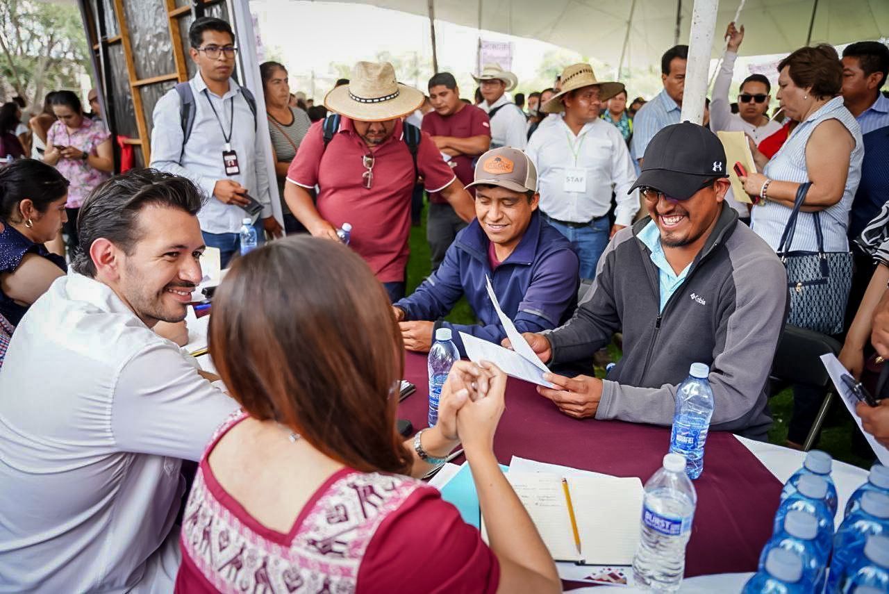 Realizan diálogo e instalan Coplader en Ixmiquilpan