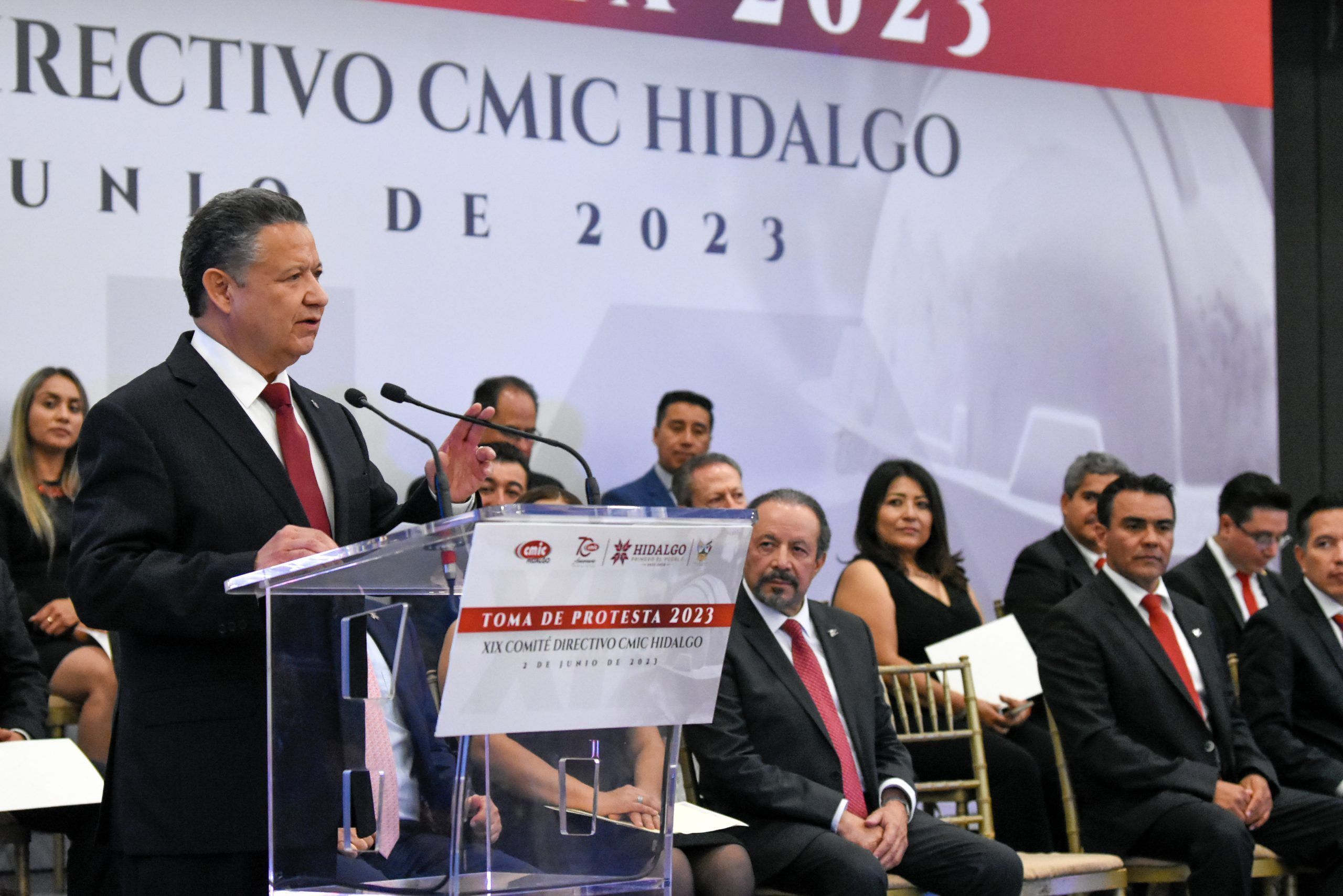 Estamos rompiendo esquemas en materia de infraestructura: Menchaca Salazar