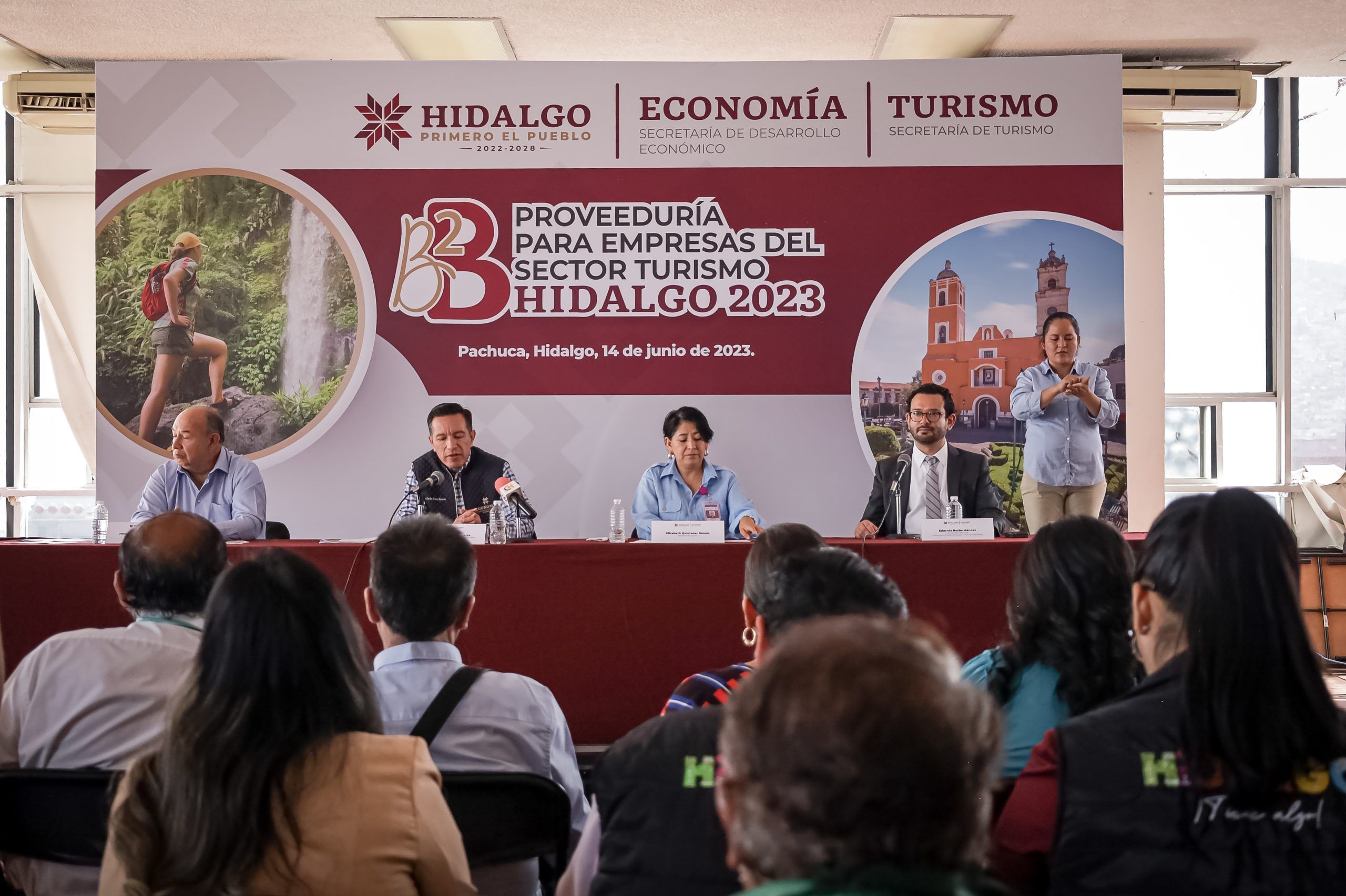 A través del primer “B2B Proveeduría de Empresas del Sector Turismo Hidalgo 2023”, a realizarse el próximo 22 de junio, en Pachuca, se fortalecerá la cadena de proveeduría entre mipymes hidalguenses y empresas compradoras del ramo turístico locales y nacionales. Así lo dio a conocer, en conferencia de prensa, el secretario de Desarrollo Económico, Carlos Henkel Escorza, quien resaltó que hoy turismo y economía van de la mano y ello implica el crecimiento económico de la entidad. “Si los ojos del mundo buscan a Hidalgo, nosotros tenemos que estar preparados, ser competitivos y lograr atraer inversiones pero también tenemos que saber vender lo que nosotros producimos, por ello promovemos estos encuentros de negocios”, puntualizó. El objetivo del evento es la interacción entre compradores y empresas turísticas con proveedores potenciales, para fortalecer sus capacidades productivas, así como las relaciones comerciales entre ellos, facilitando la captación y contratación de prestaciones de servicios turísticos con reuniones B2B, además conferencias especializadas y paneles de expertos. Está dirigido a proveedores de productos y servicios para hotelería, restaurantes, líneas aéreas, cruceros, entre otras con el perfil adecuado y con capacidad para abastecer los requerimientos de productos y servicios que demandan las empresas del sector turismo. Se estima concretar al menos dos mil citas de negocios. Hasta el momento hay 40 compradores registrados de Pachuca, Mineral del Monte, Ixmiquilpan, Tepeapulco, Huasca, Tulancingo, Apan y de Ciudad de México y Estado de México; y, a su vez, 120 proveedores de perecederos, y de los ramos textil, de servicios, químico, eléctrico, de alimentos y bebidas, así como de productos de uso personal. En su oportunidad, la secretaria de Turismo, Elizabeth Quintanar Gómez, mencionó que actualmente Hidalgo cuenta con 711 establecimientos de hospedaje, aproximadamente 14 mil 927 cuartos de hotel y 13 mil 581 restaurantes, por lo que se estima que, a través de estas unidades de negocios, se lograrán establecer compras entre proveedores y empresas de la industria sin chimeneas. “Nos unimos a esta estrategia para hacer cadenas de valor, motivar a las mipymes para fortalecerlas y den paso a su crecimiento y sean generadoras de más fuentes de empleo”, precisó.