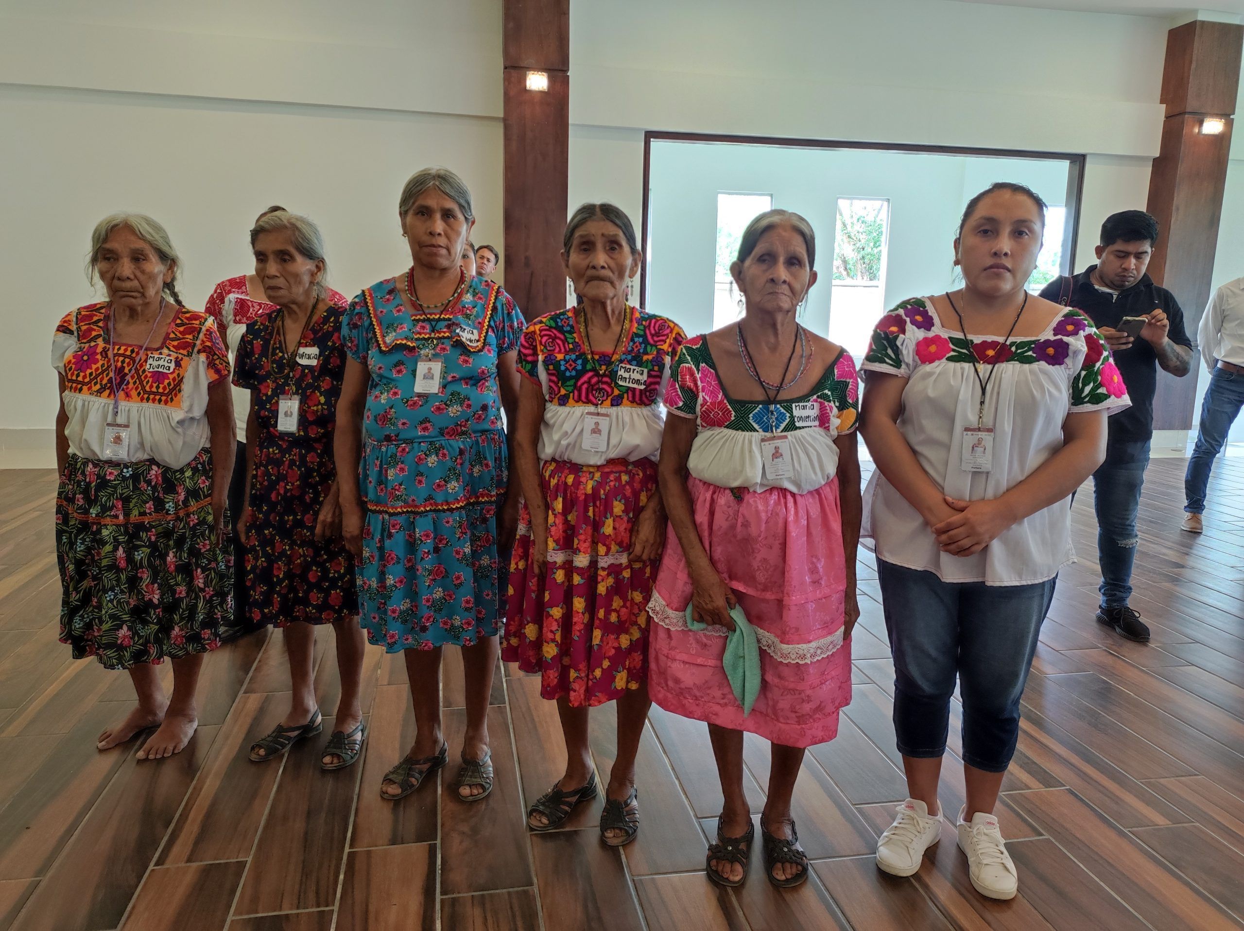 Capacita Salud a parteras de Xochiatipan