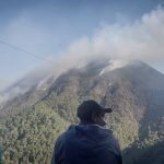 Combaten incendio forestal en Nicolás Flores