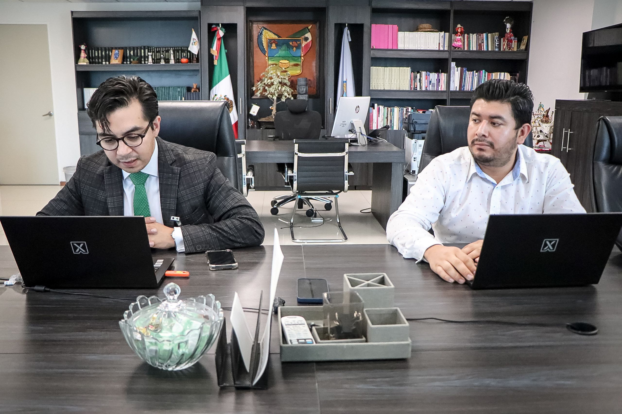 Capacitan a contralores internos para atender denuncias