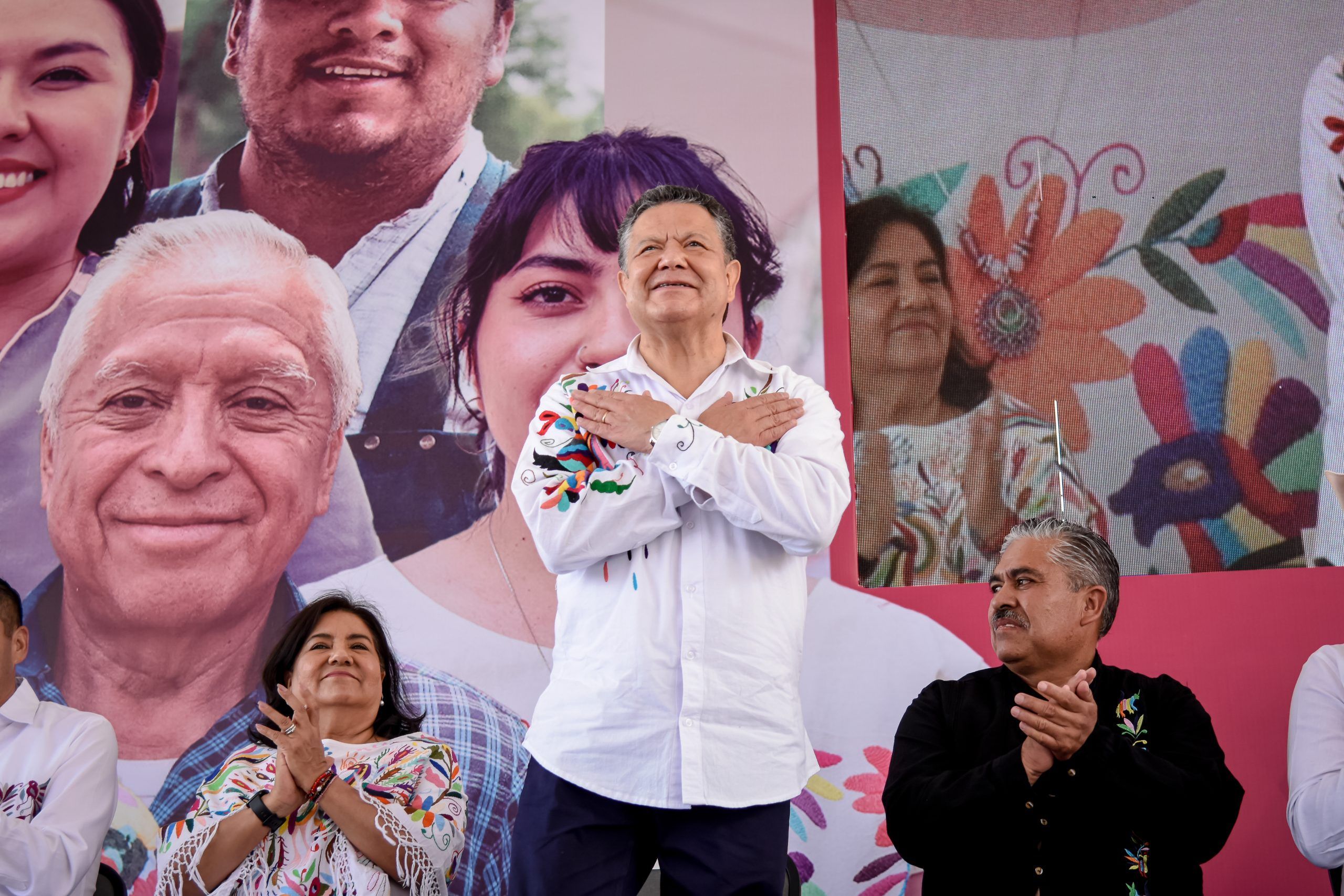 Menchaca anuncia inversión histórica de más de 93 MDP para San Bartolo Tutotepec y Agua Blanca