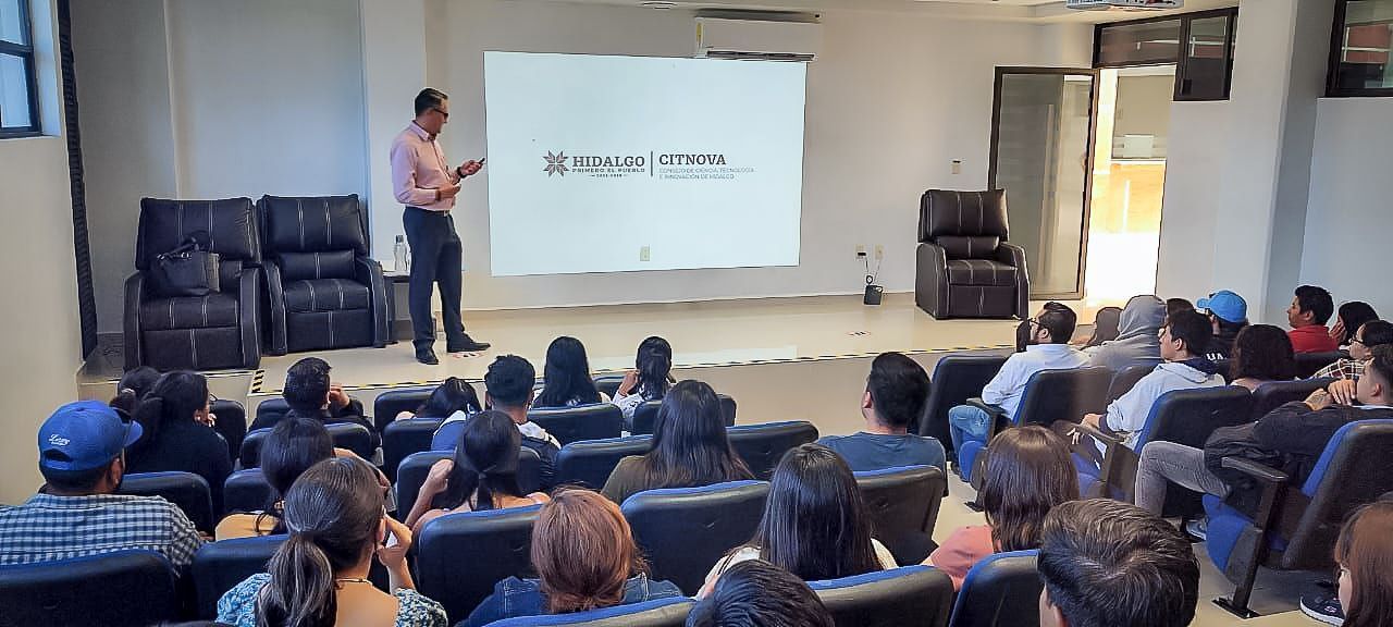 Hidalguenses podrán ser acredores a nuevas becas en México y el extranjero