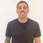 Los Tuzos del Pachuca presentaron a su nuevo jugador, el uruguayo David Terans, al estilo de La Casa de los Famosos.