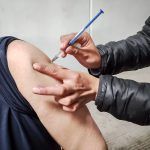 Refuerza SSH campaña de vacunación contra Influenza y Covid