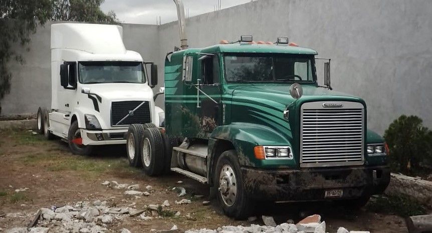 Otro golpe a banda delictiva: SSPH desmantela bodega donde almacenaban tractocamiones robados