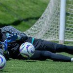 Rescinden contrato de Óscar Ustari con los Tuzos del Pachuca