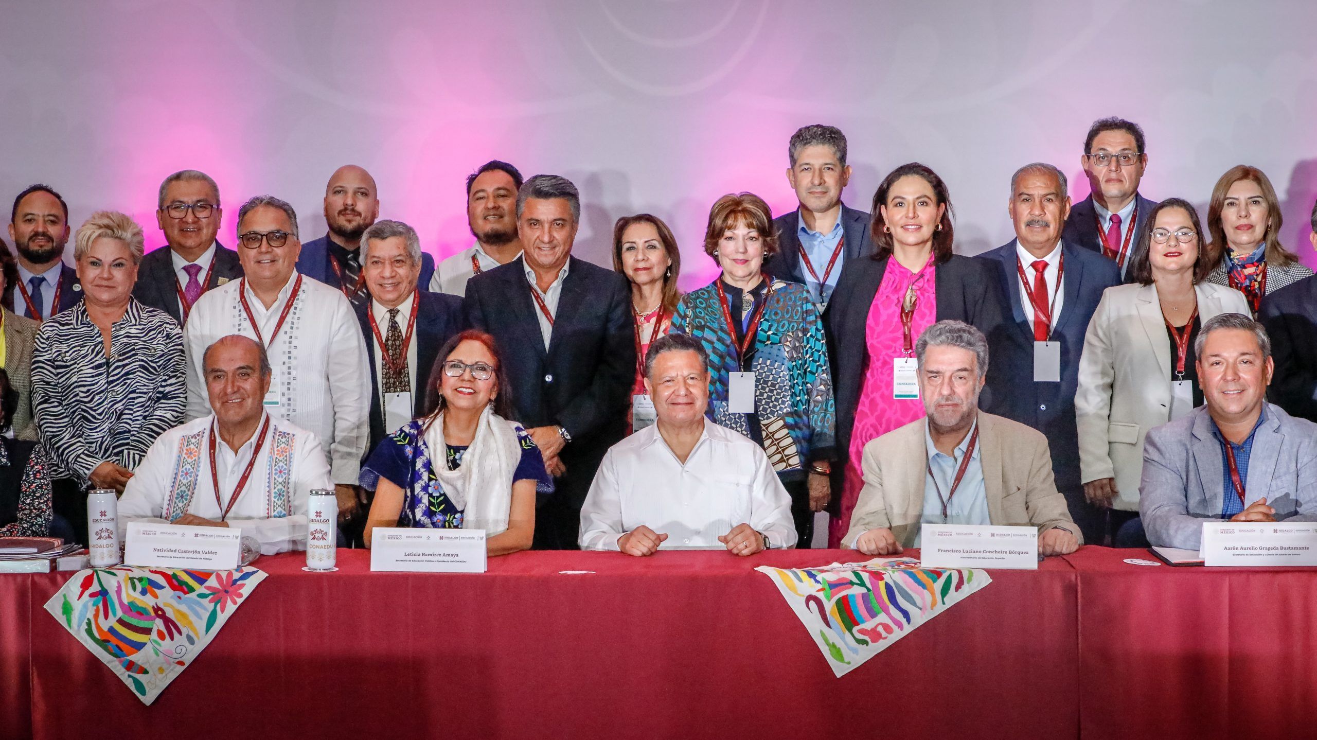 Menchaca Salazar da la bienvenida a integrantes de la CONAEDU