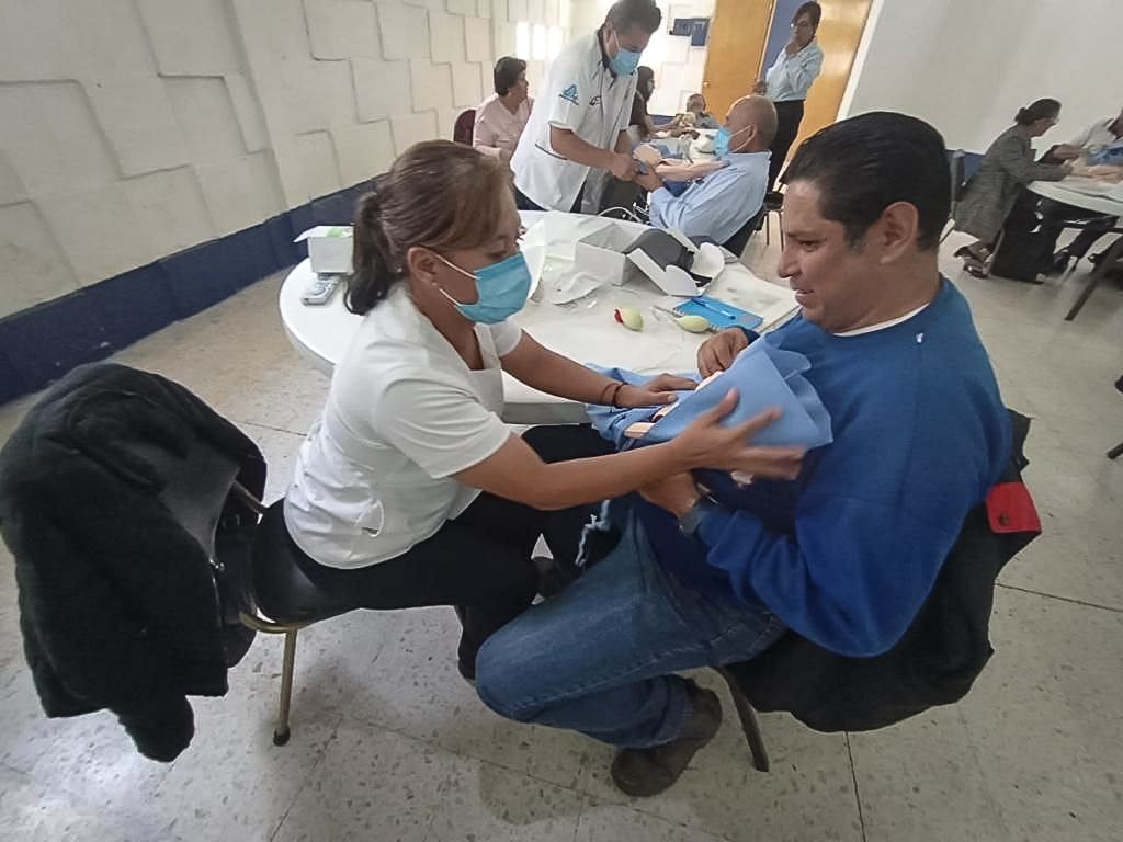 SSH imparte talleres de reacción oportuna para reducir muertes neonatales